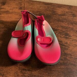 TODDLER GIRLS WATER SHOES MULTI COLOR 7/8 NWT‎